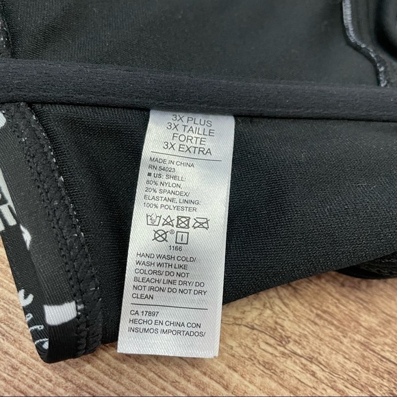 Old Navy Tie-Front Plus-Size Long-Line Halter Swim Top Scenic Size 3X - Picture 4 of 6